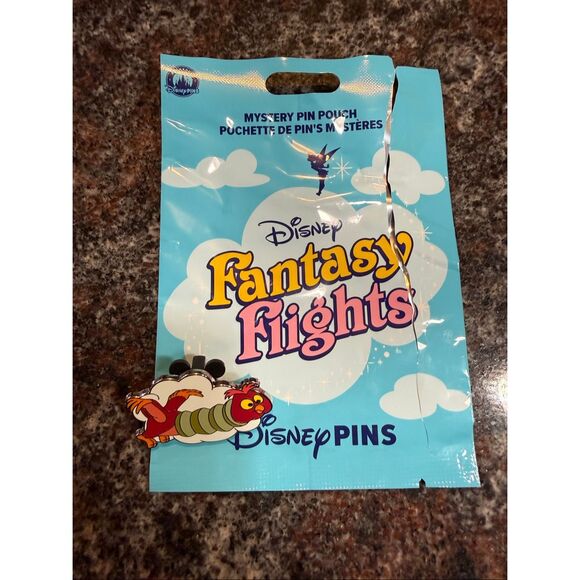 Disney Fantasy Flights Mystery Pin Pack- Accordion Owl - Picture 1 of 3